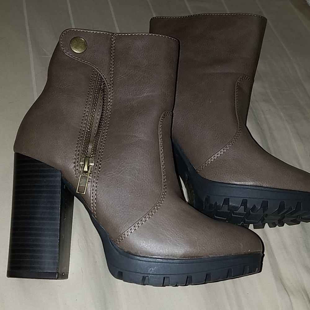Leather Heeled Ankle Booties